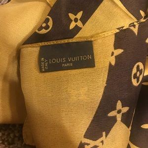 Authentic Louis Vuitton scarf